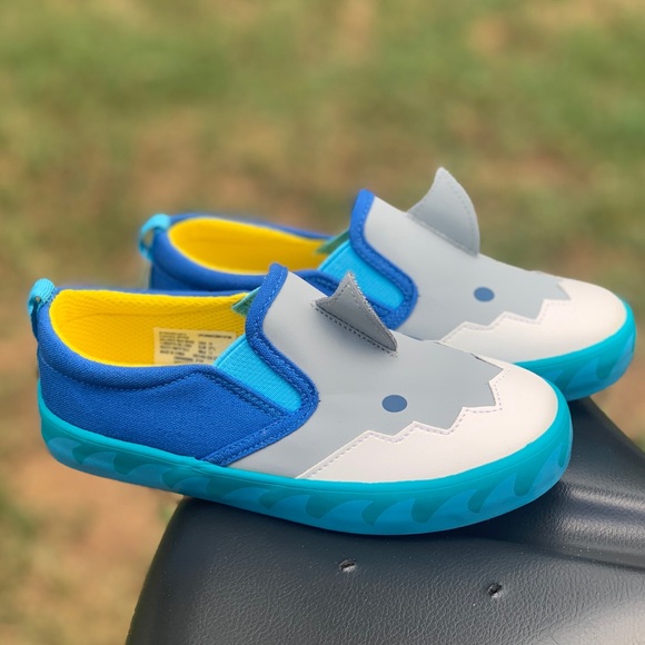 Shark Attack Toddler Children Casual Slip On Shoe - Picture 5 of 9